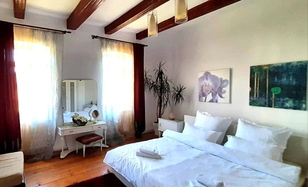 Vila Casa Din Coltul Cetatii Hărman Exteriér fotografie